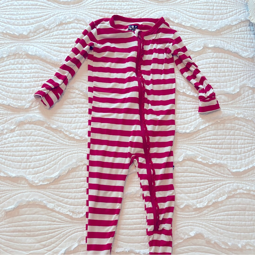 Kickee Pants onesie (18-24 months) - Candy Cane Stripes